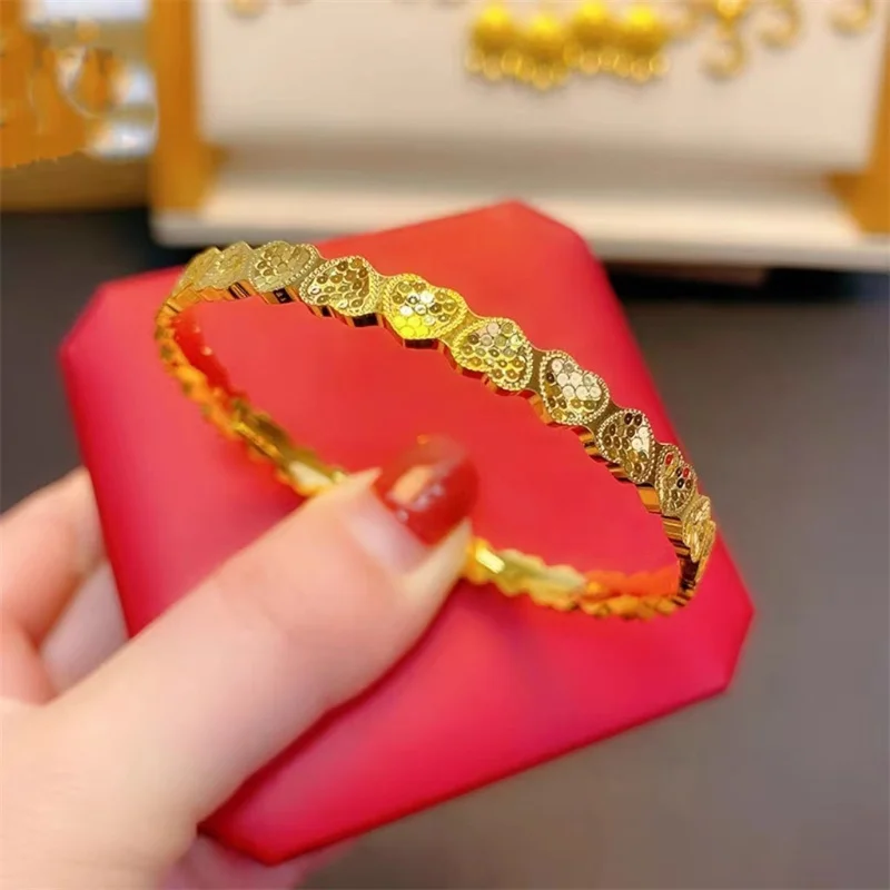 OUYADI 14K Gold Plated Stainless Steel Women Bangle, Heart Scale Pattern Closed Cuff Bracelet, Luxury Retro Jewelry Gift