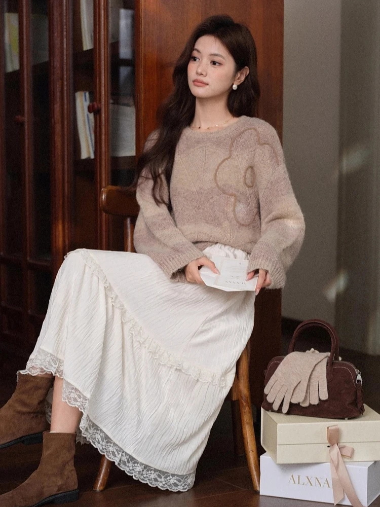 ALXNAN Lace Skirts Patchwork High-waisted Elastic Waistband Layered Long Skirt Wrinkle Loose-fit Versatile Ladies Bottoms L58552