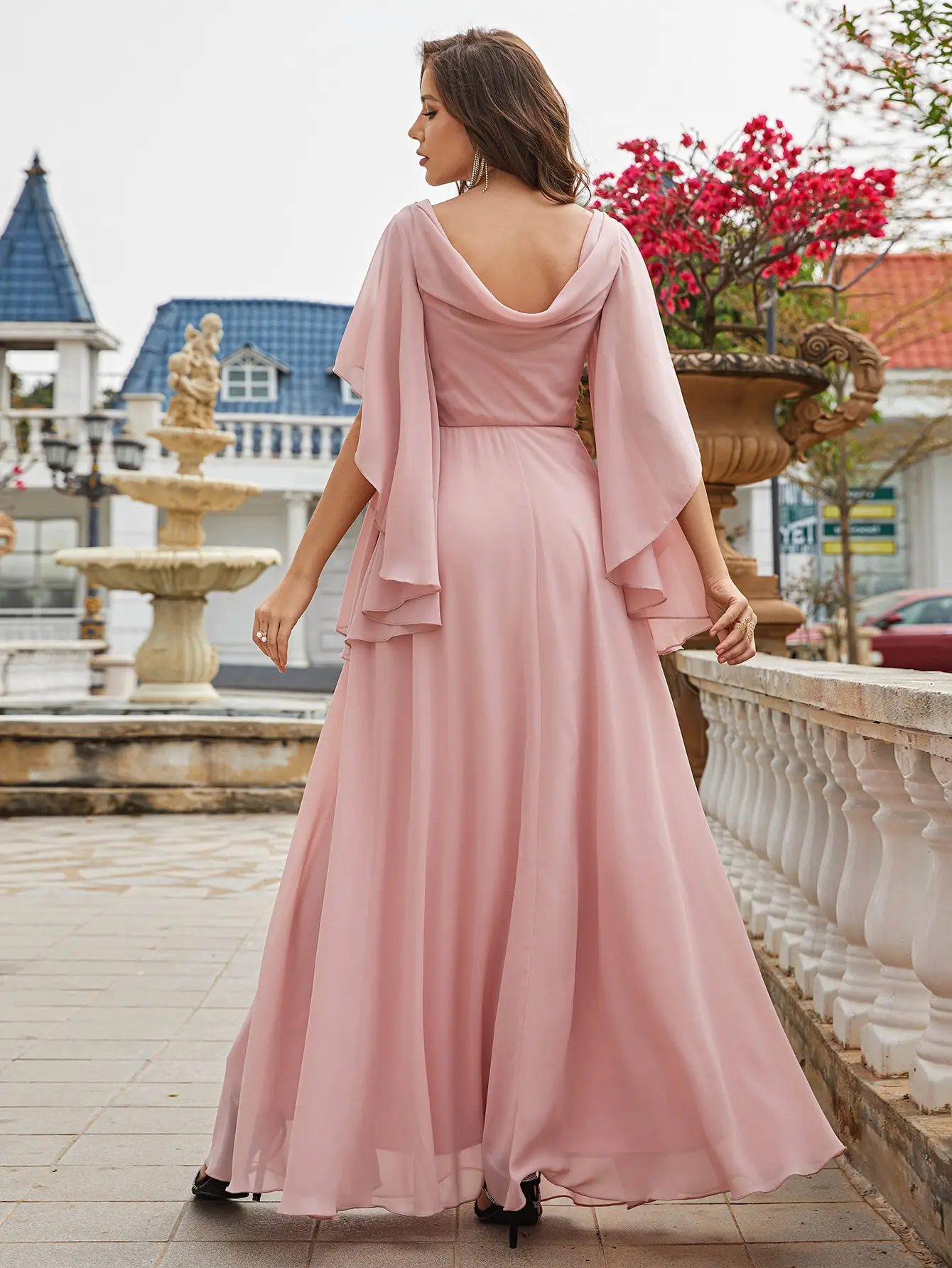 Unithorse Pearls Detail Butterfly Sleeve Chiffon Bridesmaid Dress