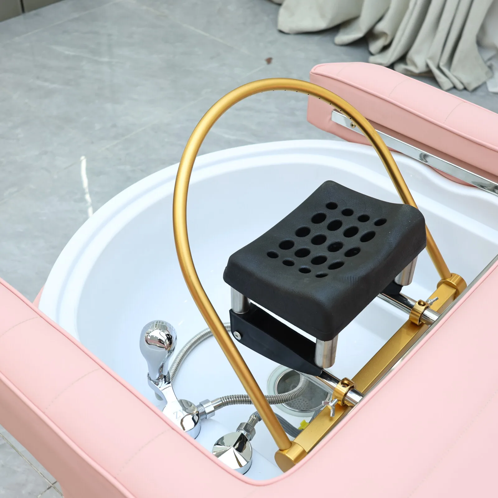 Thai-Massagebett und Kopf-SPA-Shampoo, mit Fußbad, Kopfpflegebett, verstellbares Oberkörperlifting, bequemes Einweichen der Fuß – Detail 15