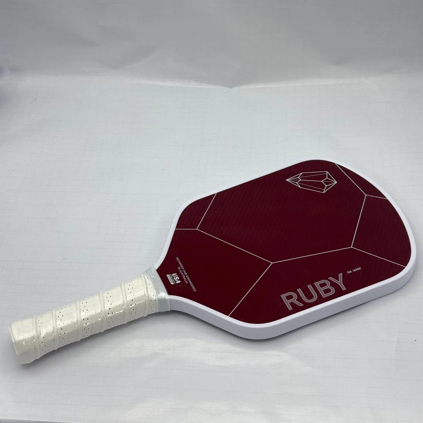 Quality Kevlar Carbon Fiber Pickleball Paddle Foam Core 16mm Pickleball Paddle Lightweight Balanced Spin Control USAP Pro Paddle
