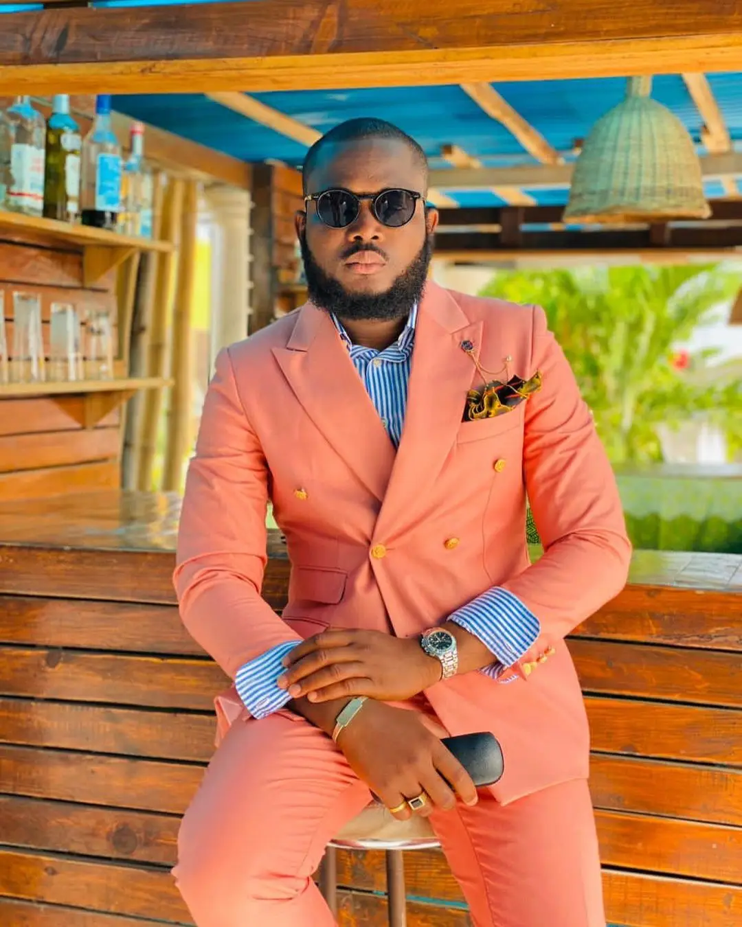 

Formal Occasion Men Suit Groom Groomsman Wedding Party Prom Business Casual Men Tuxedos 2 Piece Set Peak Lapel Blazer Pants