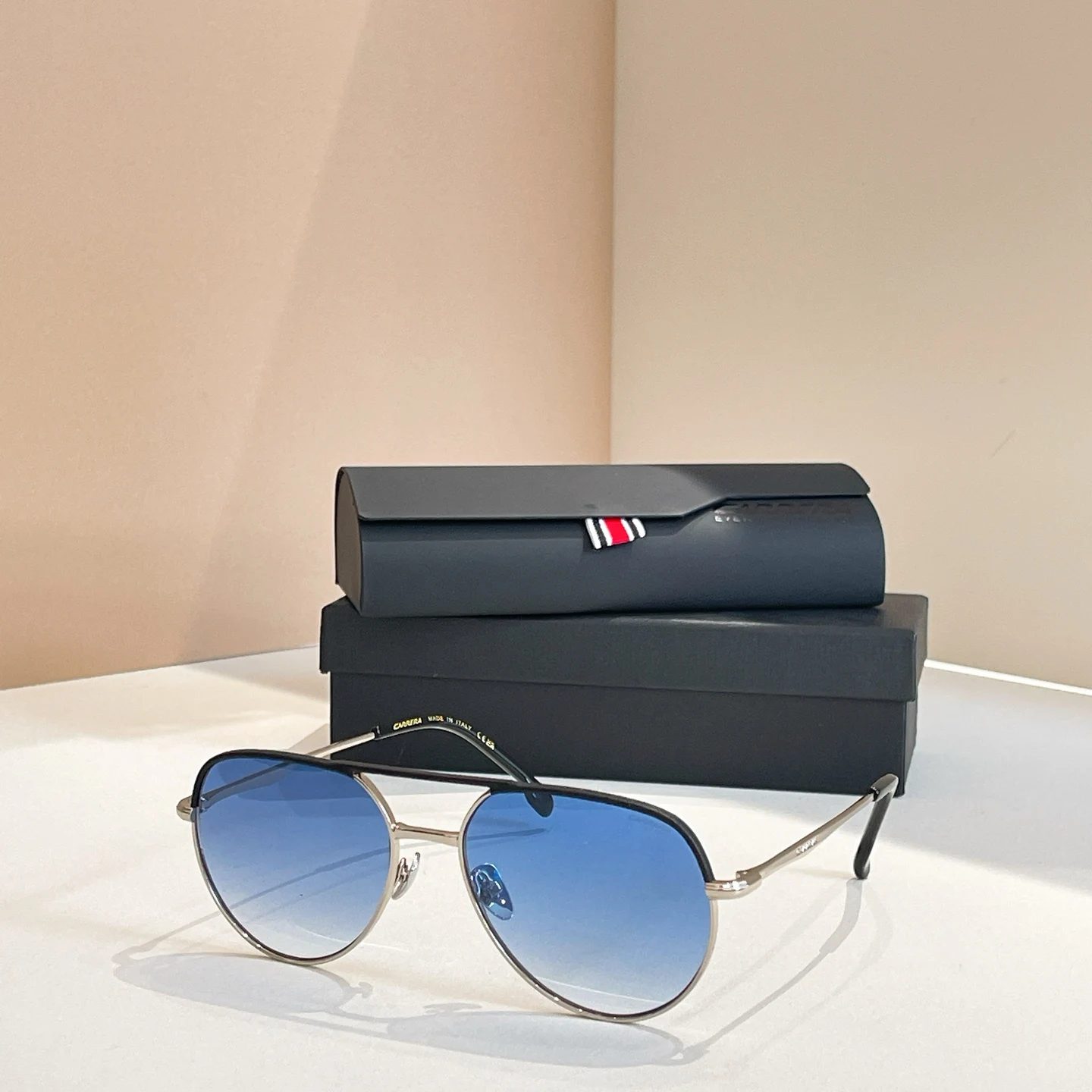نظارات شمسية كاريرا كلاسيكية عصرية مزدوجة الشعاع من الزجاج المعدني للرجال والنساء، مرايا العلجوم للقيادة الخارجية 311 نظارات شمسية