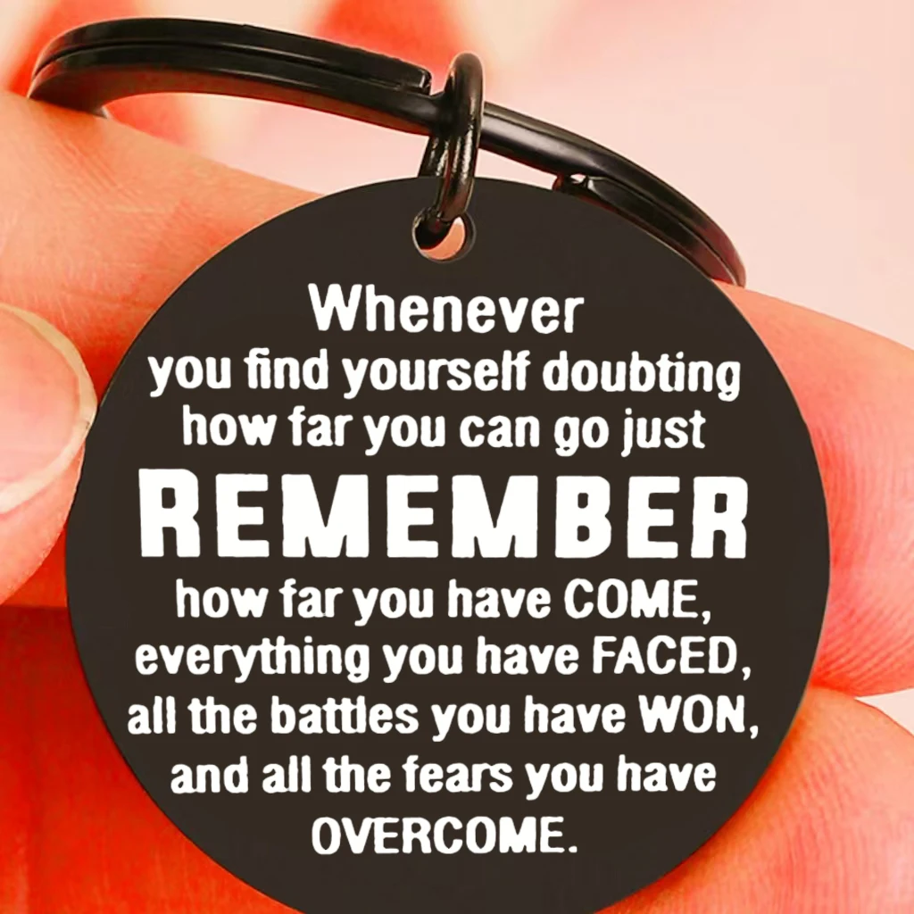 Llavero de regalo Stay Strong Recovery: simpatía, sobriedad, poscirugía, adicción, sobreviviente contra el cáncer, regalo de guerrero AA