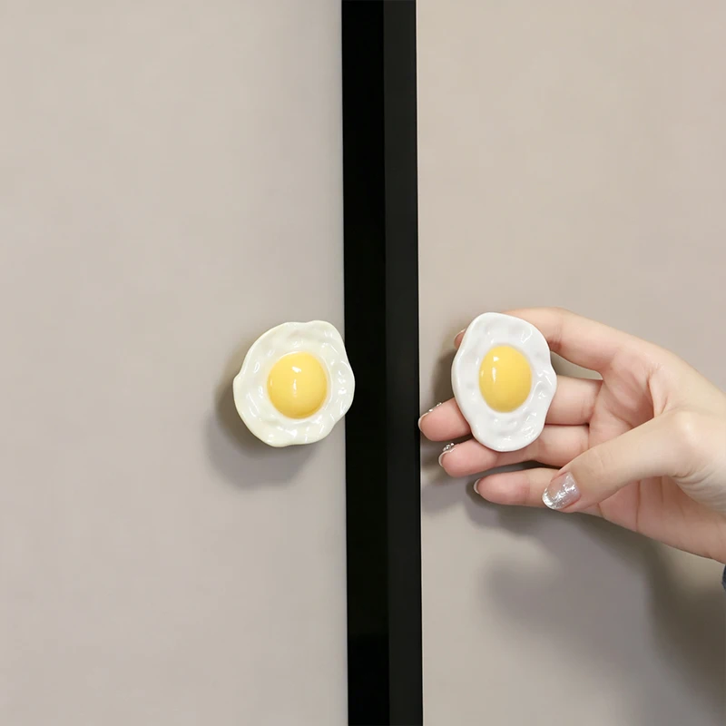 Fried Egg-Shaped Cabinet Pulls, Cute Egg-Shaped Resin Drawer Handles, Perfect for the Kitchen and Living Room, Decorative Small
