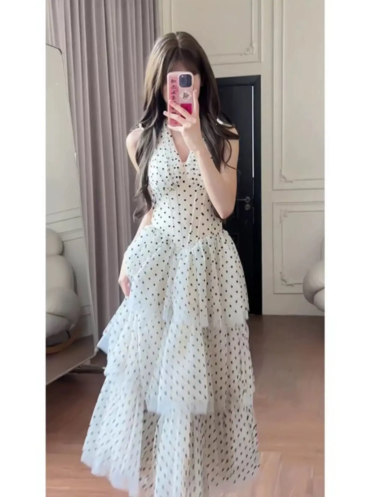 

Летнее женское платье в горошек с открытыми плечами, с завязками на шее, с завышенной талией, длинное, в стиле «Pure Desire».