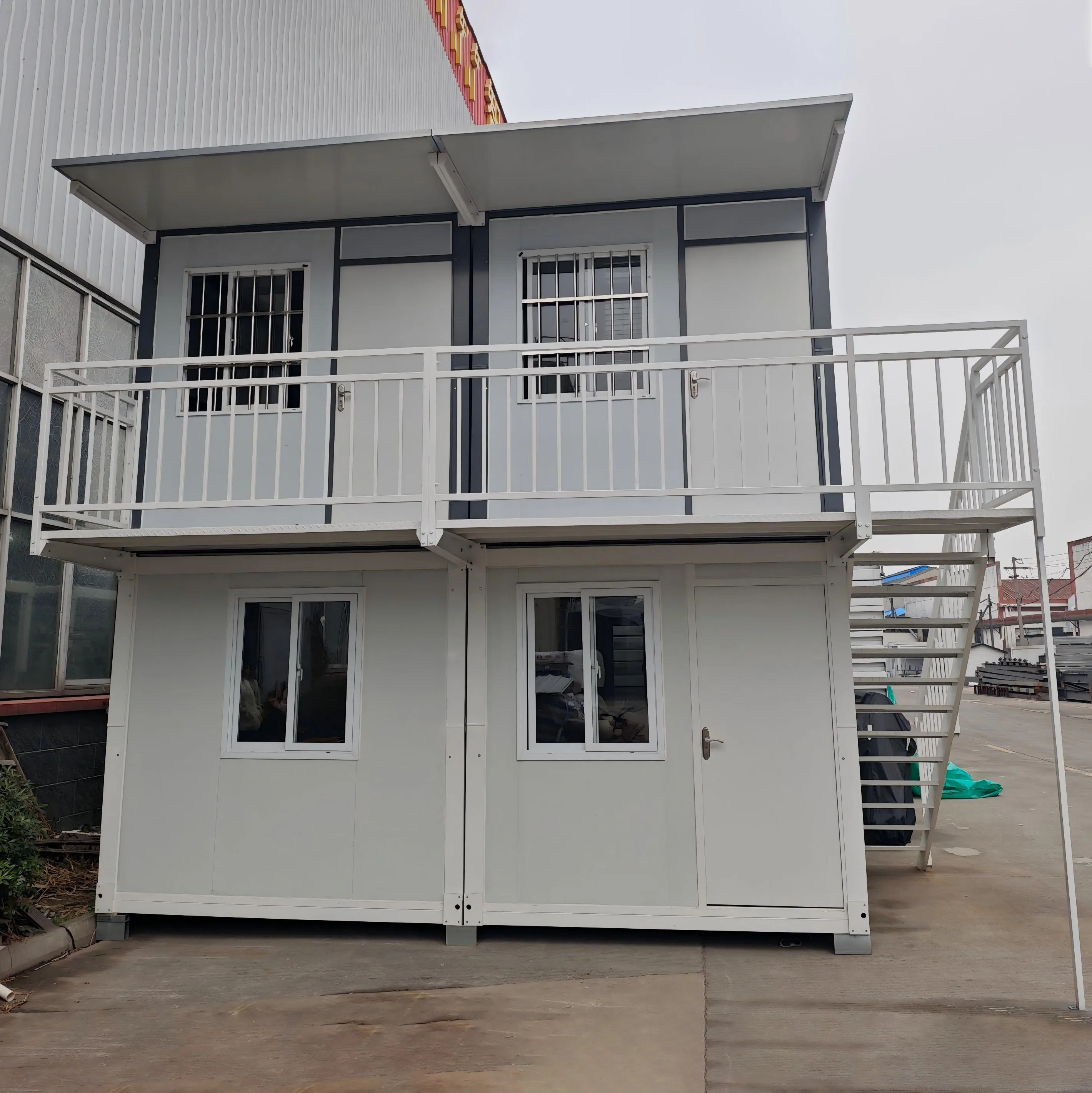 Foldable Reusable Recyclable Stackable Lightweight Composite Post-Disaster Folding Housing Foldable Container House customized