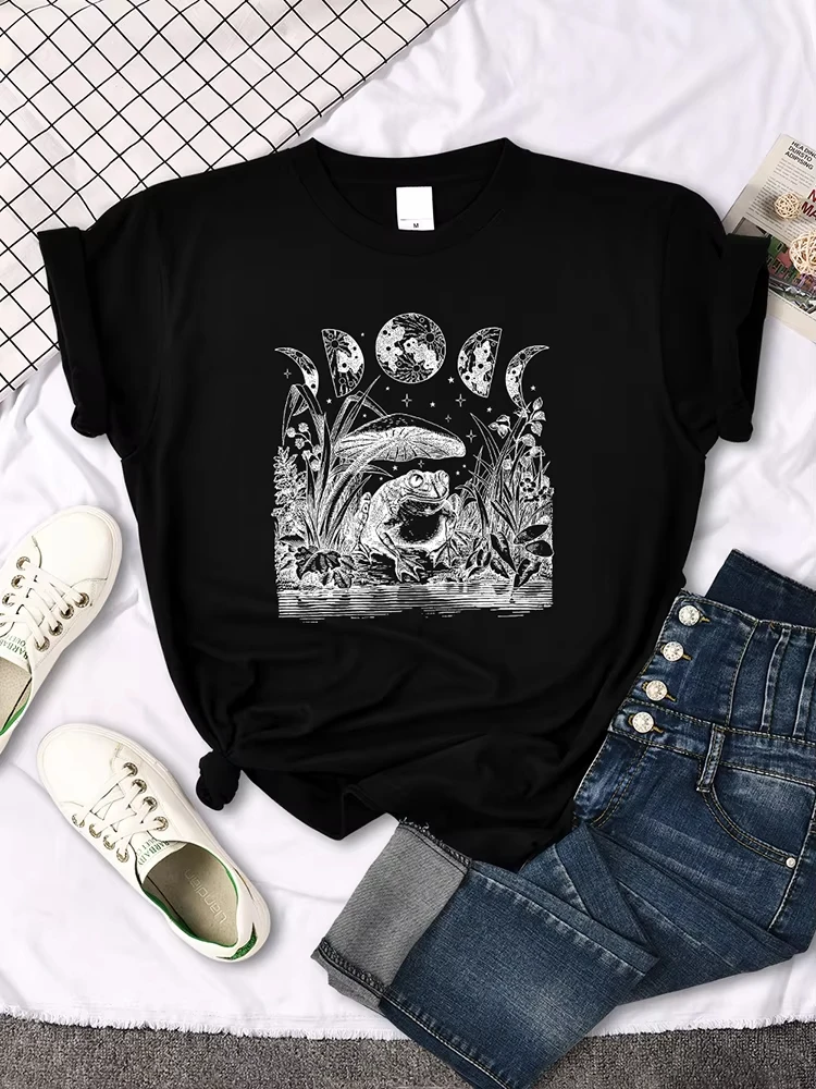 

Cute Cottagecore Aesthetic Frog Mushroom Moon Witchy T Shirt Women Street Tshirts O-Neck Casual Short Sleeve Breathable Tops