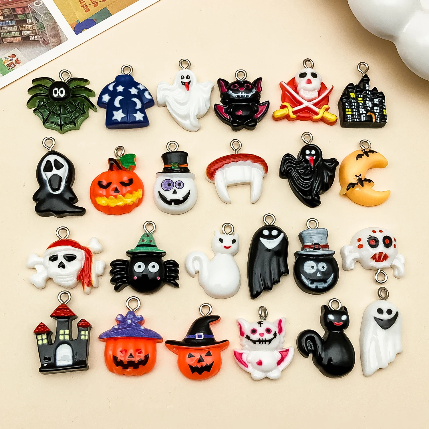 Mixed Styles Halloween Resin Charms,Pumpkin Ghost Cat Bat Pendants For DIY Earrings Necklace Keychain Jewelry Making Findings