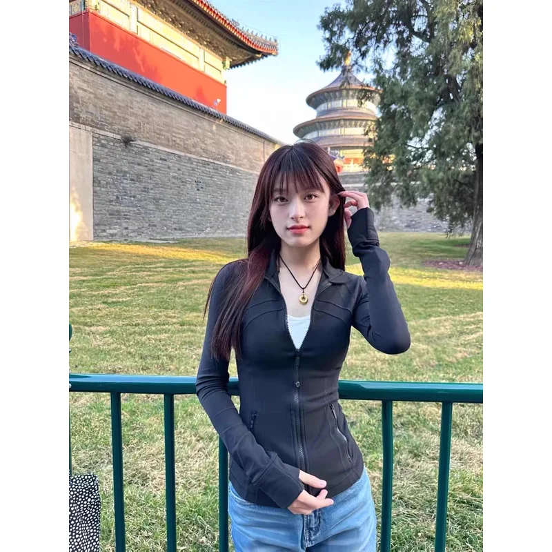 

Women Workout Clothes Stand Collar Yoga Outfit Long Sleeve Top Athletic Set Pilates