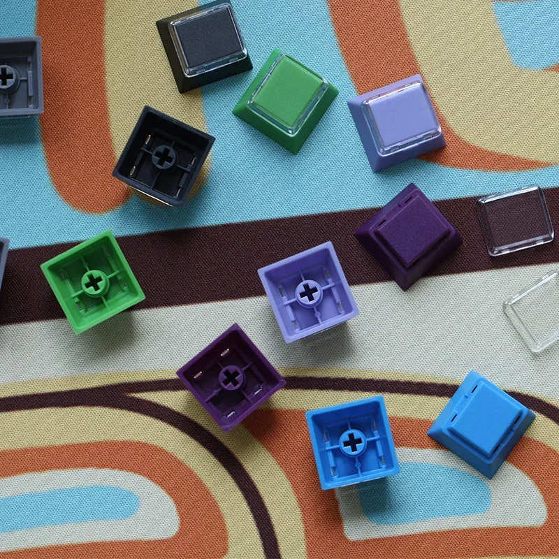 Armorsuit คีย์บอร์ด relegendables สวิตช์คีย์บอร์ดเชิงกลของมาใหม่การสนับสนุนตามหลักสรีรศาสตร์สำหรับพีซีอุปกรณ์เสริมสำหรับนักเล่นเกมหลายสี