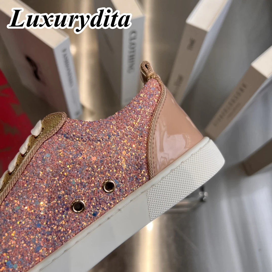 Top Quality Womens Trendy Casual Sneakers Luxury Mens Real Leather Tennis Shoes Designr Red Sole Tide Lovers Rivet Shoes HJ0251