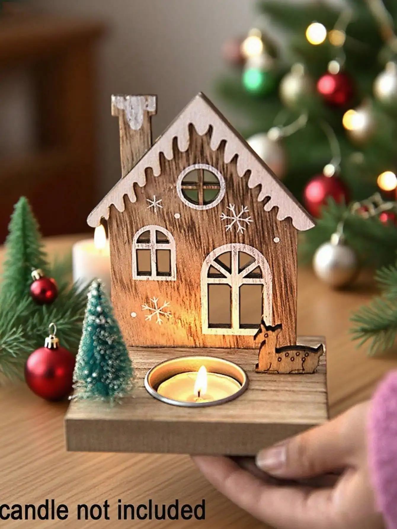 1 Piece of Vintage Wooden Christmas Candle Holder Decoration, Santa Claus and Reindeer Wooden House-Shaped Design Candle Holder, Suitable for Tabletop Decoration, Christmas Home Decor, Party Decoration, Holiday Gifts