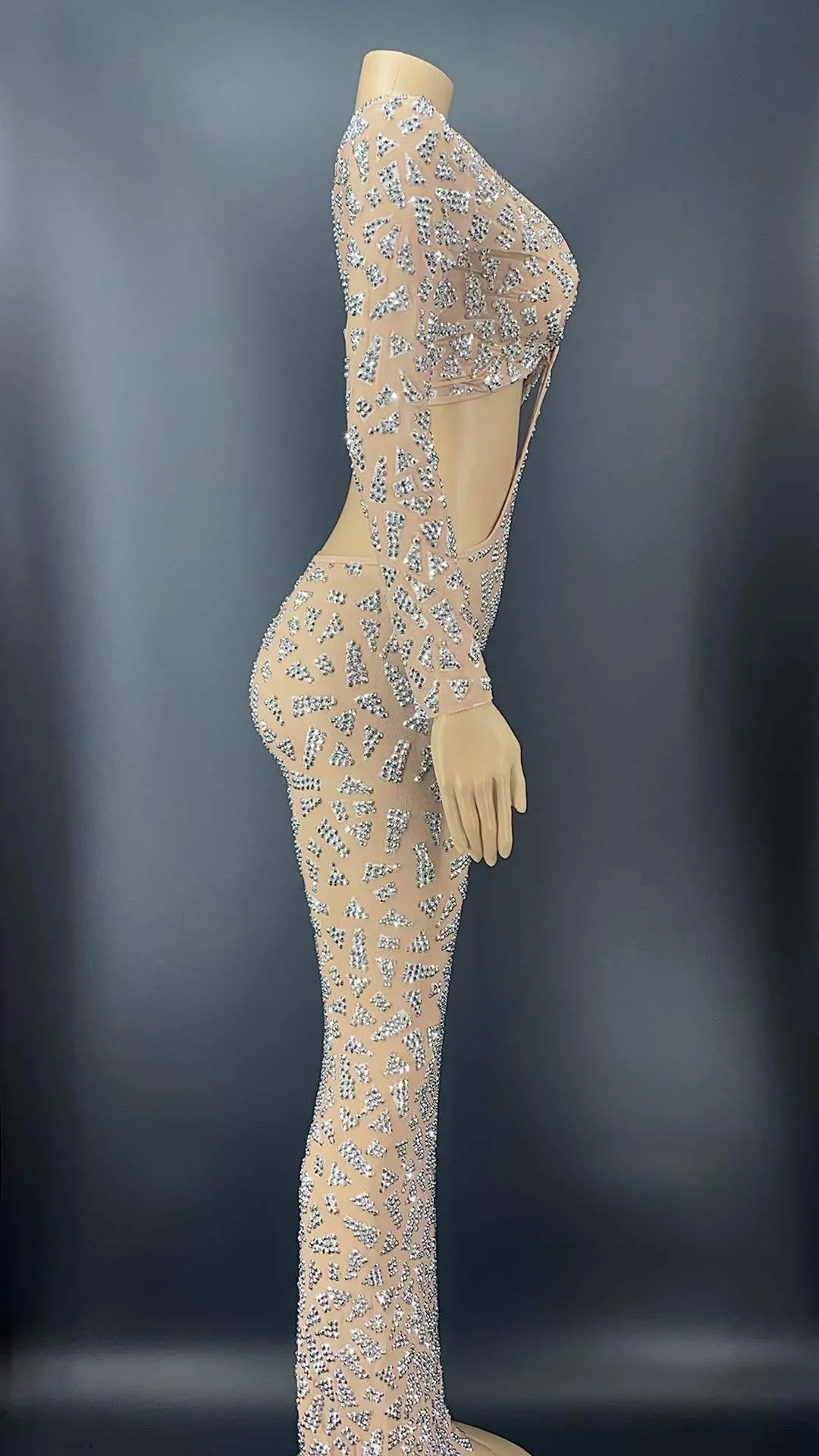 Vestido de strass brilhante nu feminino, profundo com decote em v, oco, roupas do clube de festa, espetáculo do palco, trajes do cantor, noite veste