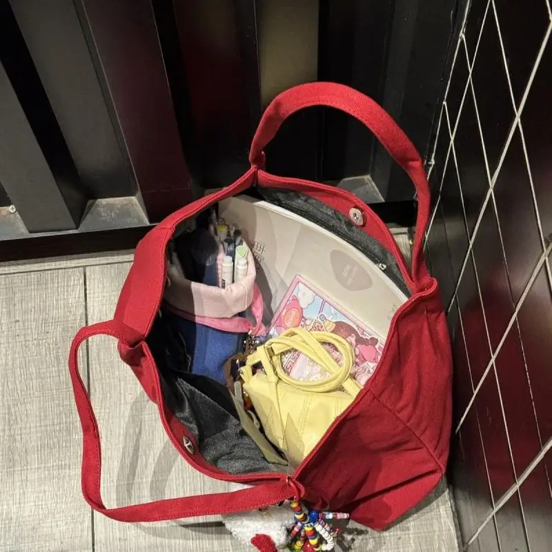 حقيبة كتف سانريو هالو كيتي للركاب مطبوعة برسوم كارتونية حقيبة يد كاواي ذات سعة كبيرة هدية عيد ميلاد محمولة للفتيات