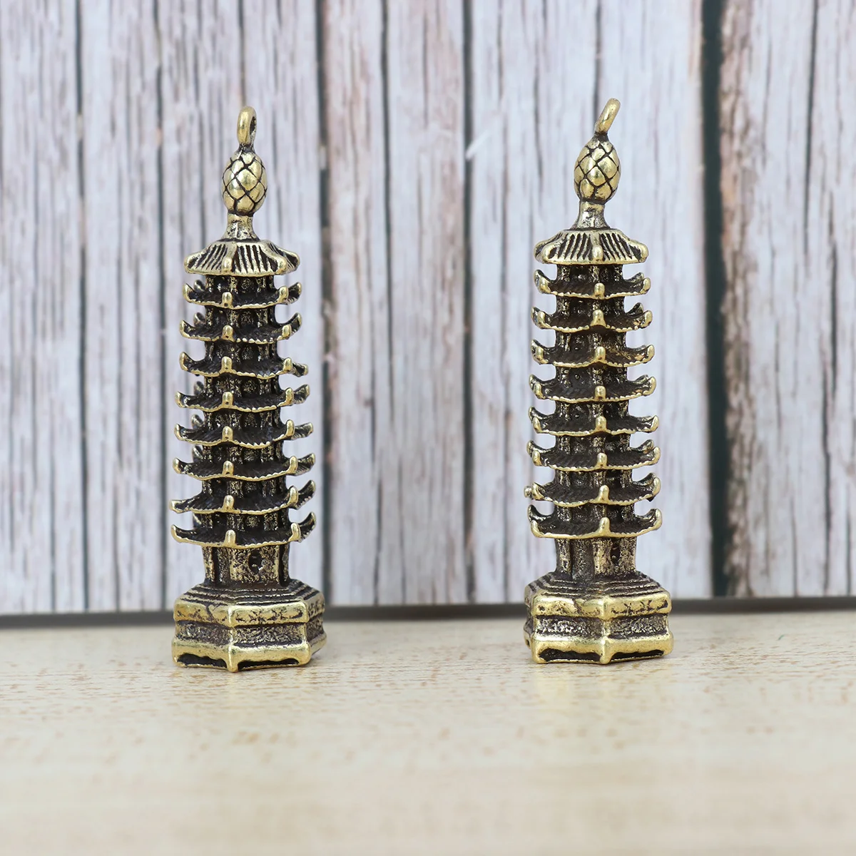 

2 шт., буддийские брелки-пагода, латунные прочные легкие подвески для ключей, креативный брелок для ключей, украшение для подарочной сумки, брелок