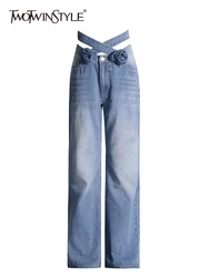 TWOTWINSTYLE Impiombato Appliques Scava Fuori Pantaloni di Jeans Sexy Per Le Donne A Vita Alta Patchwork Tasche Chic Jeans Moda Femminile Nuovo