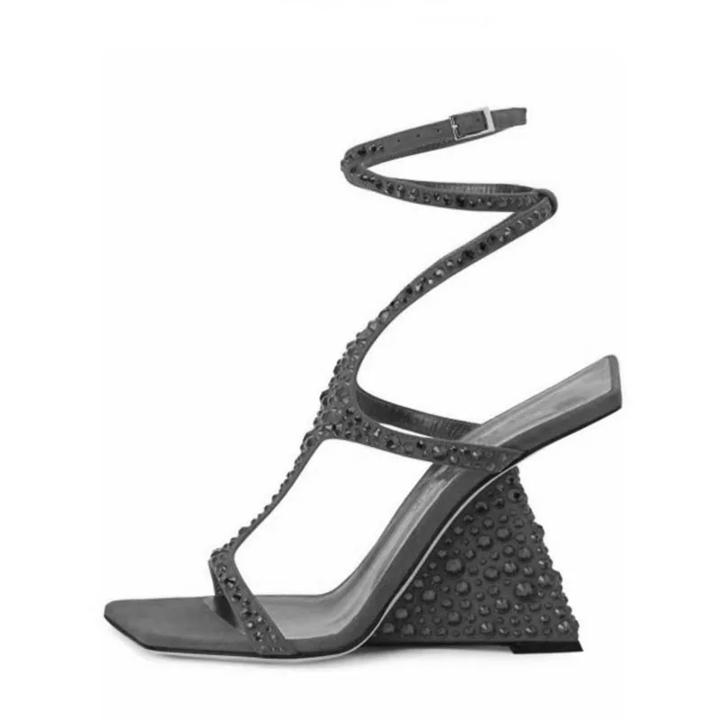 Arden Furtado 2024 Summer Square to Open toe Super high heel Elegant Buckle strap Wedges Crystal Cross tied Modern Sandals