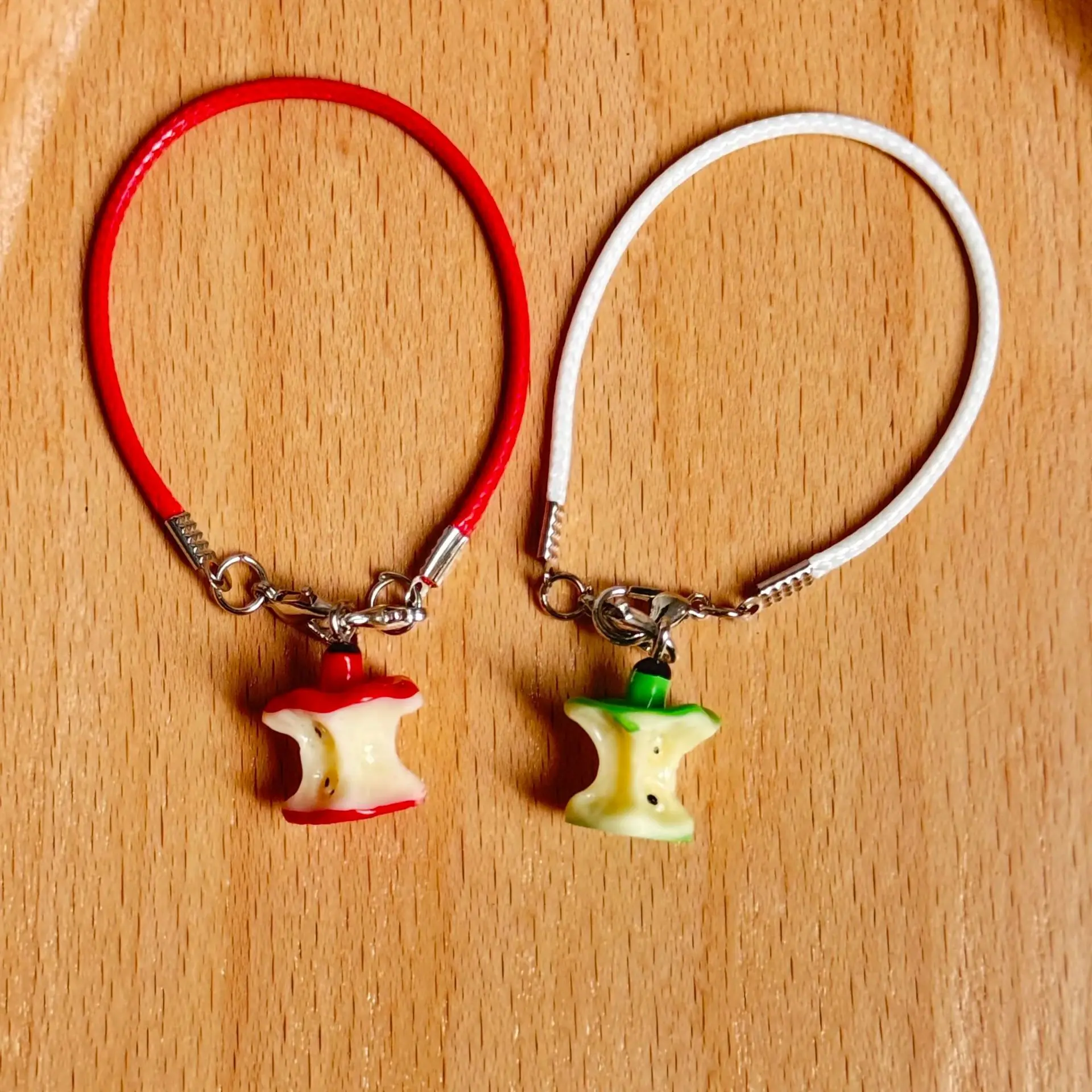 

Clothes Accessories For Labubu 15/17Cm Dolls Gen 1-3 Ins Funny Fruit Apple Decorated Pendant Hanging