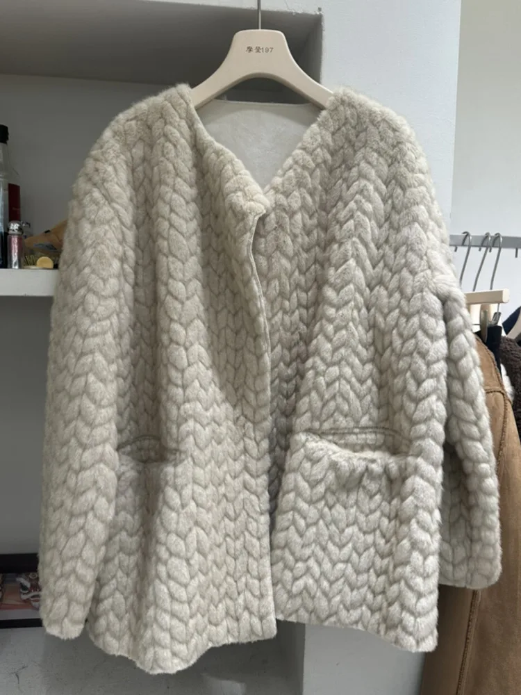 CiCi 2025 سترة نسائية قصيرة ذات ملمس قطيفة للخريف والشتاء الدافئ مبطنة بالصوف ملابس خارجية معطف يومي غير رسمي لملابس الشارع #6