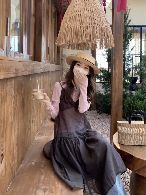 

Korean Retro Layered Set Women's Spring 2026 New Long Sleeve Base Shirt Lightweight Mesh Halter Dress Two-Piece Set
