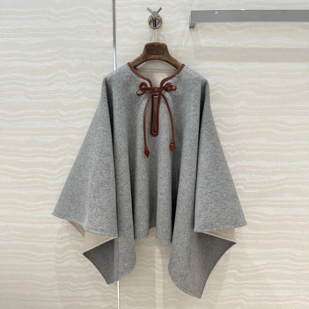 2024 New Winter Fashion Wool & Cashmere Poncho Coat Women Leather Belt O-neck Batwing Sleeve Sheepskin Vintage Chic Cloak Jacket