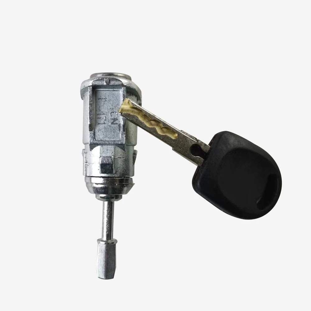 Left Door Lock Cylinder  for VW POLO Classic 6Q4837167 604837167  604 837 167 6048371678 604 837 168