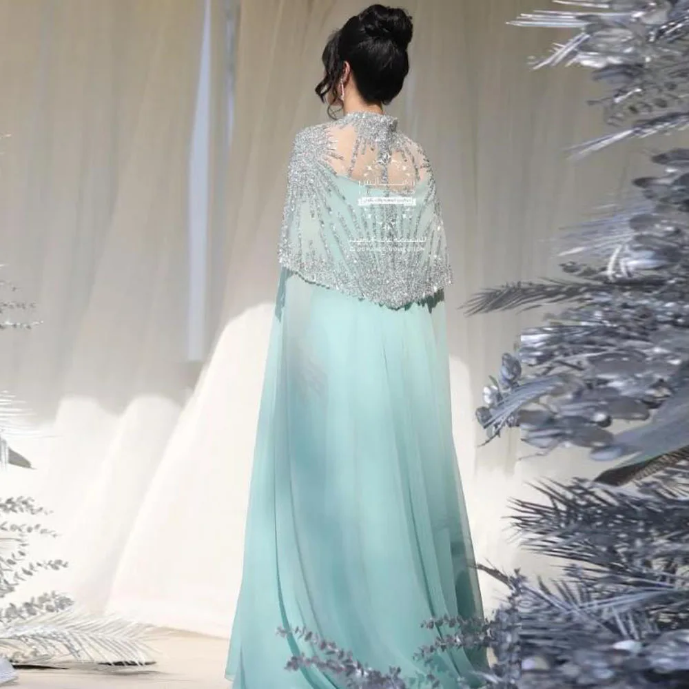 Abiti da sera con perline con mantella in cristallo Shalw Dubai Abito da sera formale Abito da cerimonia nuziale in chiffon con linea A personalizzato