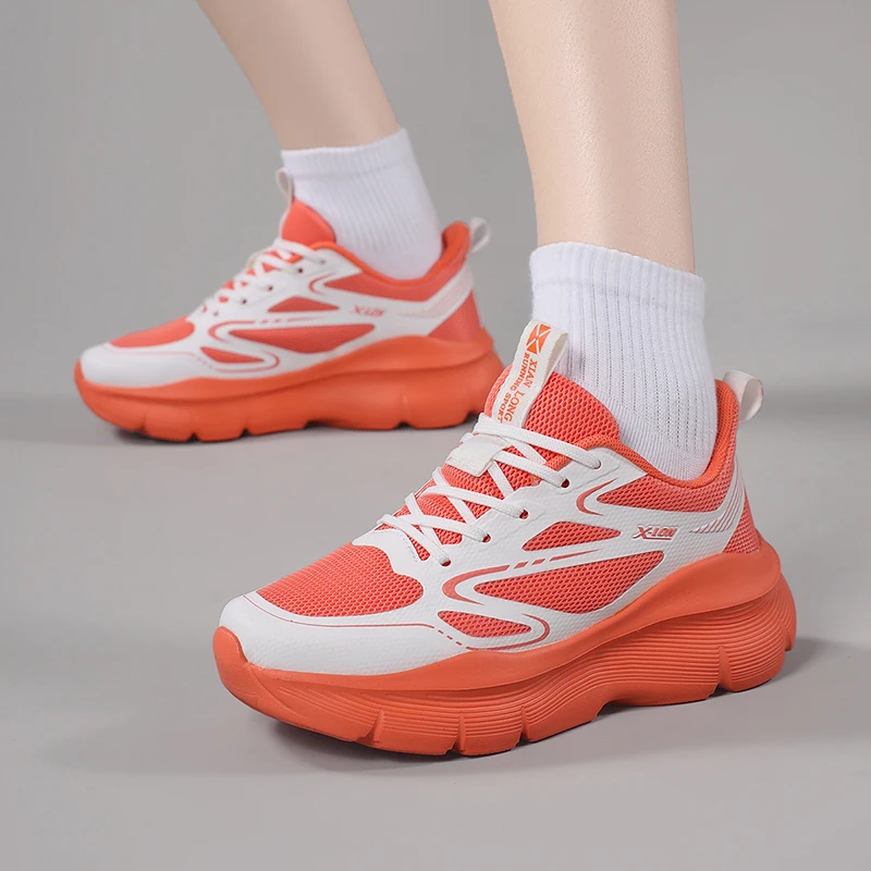 

Women's mesh running shoes are breathable, lightweight, and suitable for outdoor fitness, travel, and walking. They are road spo