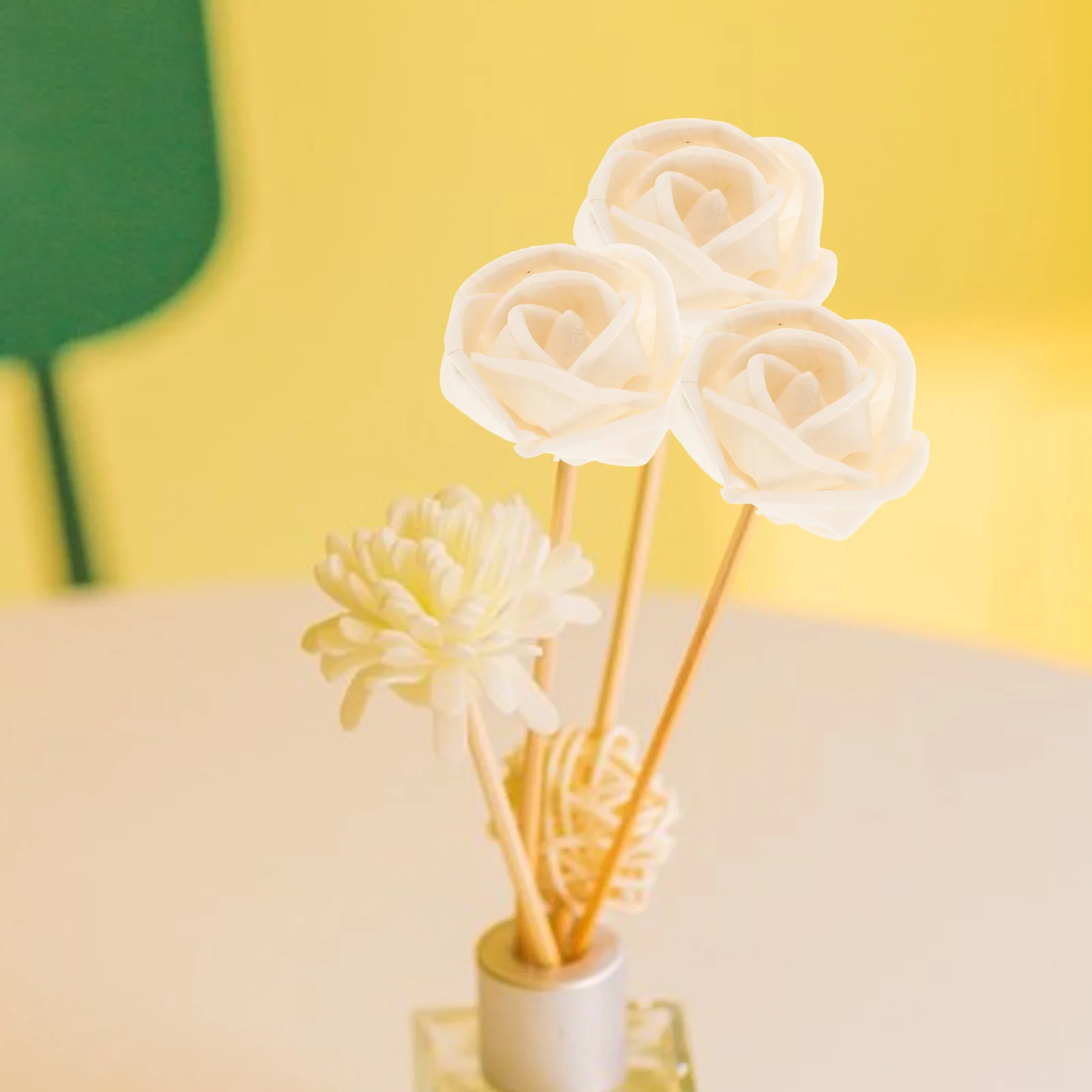 

6Pcs Diffuser Flowers Aromatherapy Artificial Rose Replacement Paper Long-Lasting Scent Decoration for Home Office Car Bedroom