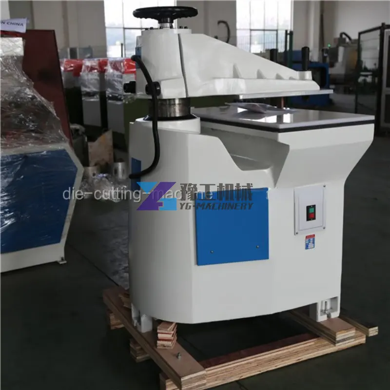 YG Shoes Making Leather Cutting Machine