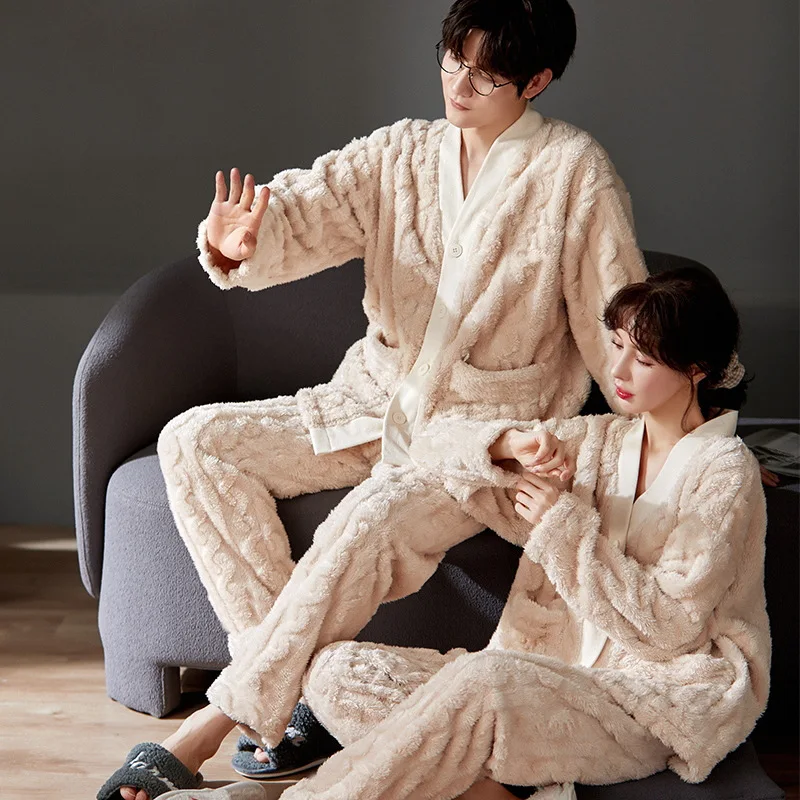 Ropa de dormir de franela para hombre y mujer, conjunto de Pijamas de lana cálida para parejas, camisón para amantes, Kimono, ropa de casa,