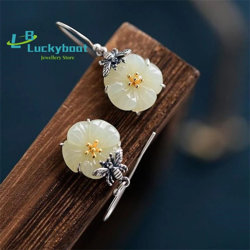 Vintage Original 925 Silver Needle Little Bee Picking Honey White Jade Mountain Camellia Pure Handmade Elegant Small Fresh Old E