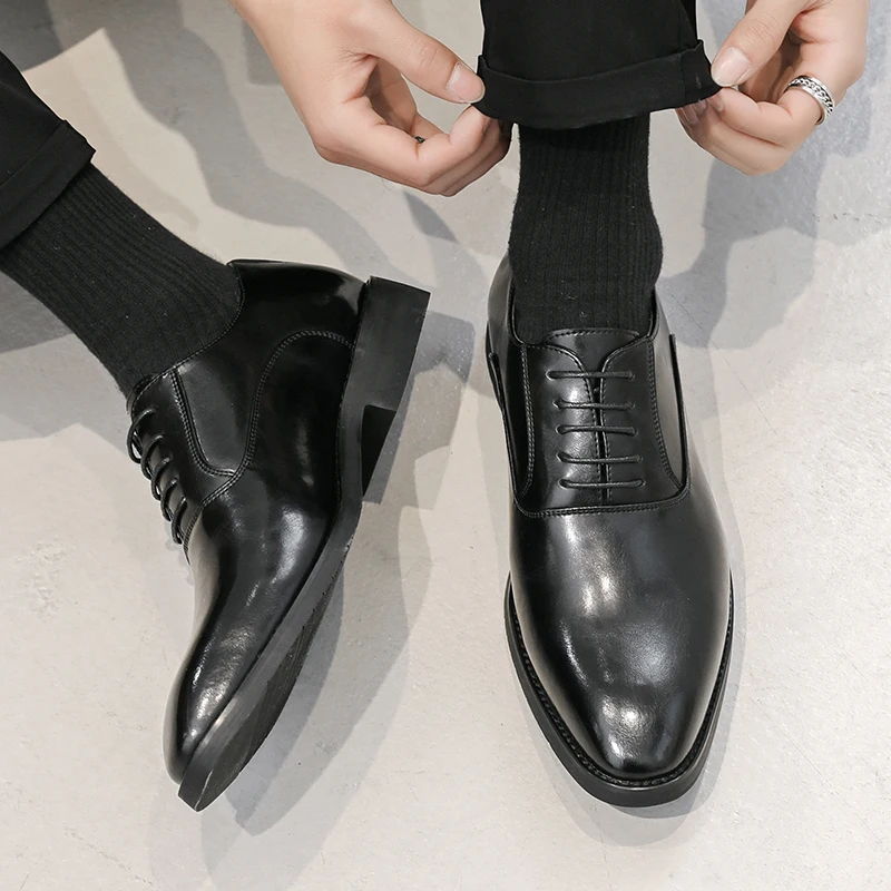 2023 New Autumn Dress Shoe Men Casual  Leather Classic Black Derby Nice Waterproof Office Formal Shoes for Men Size 38-46 B201