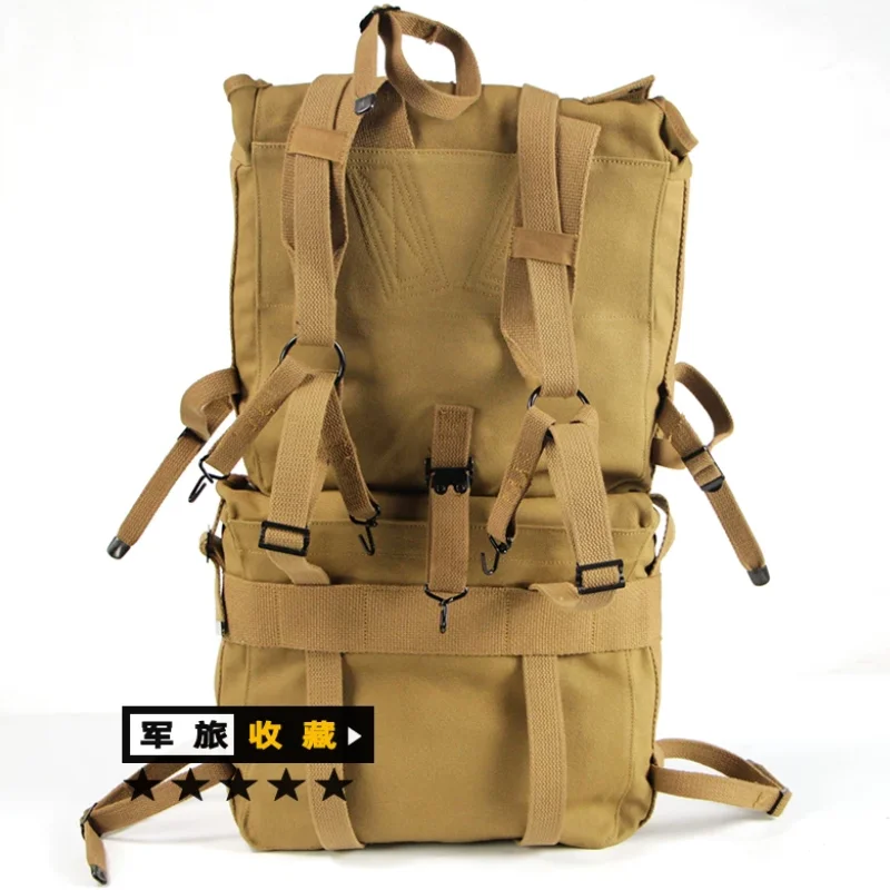 Original Replica Of World War II American 1941 Upper And Lower Packs