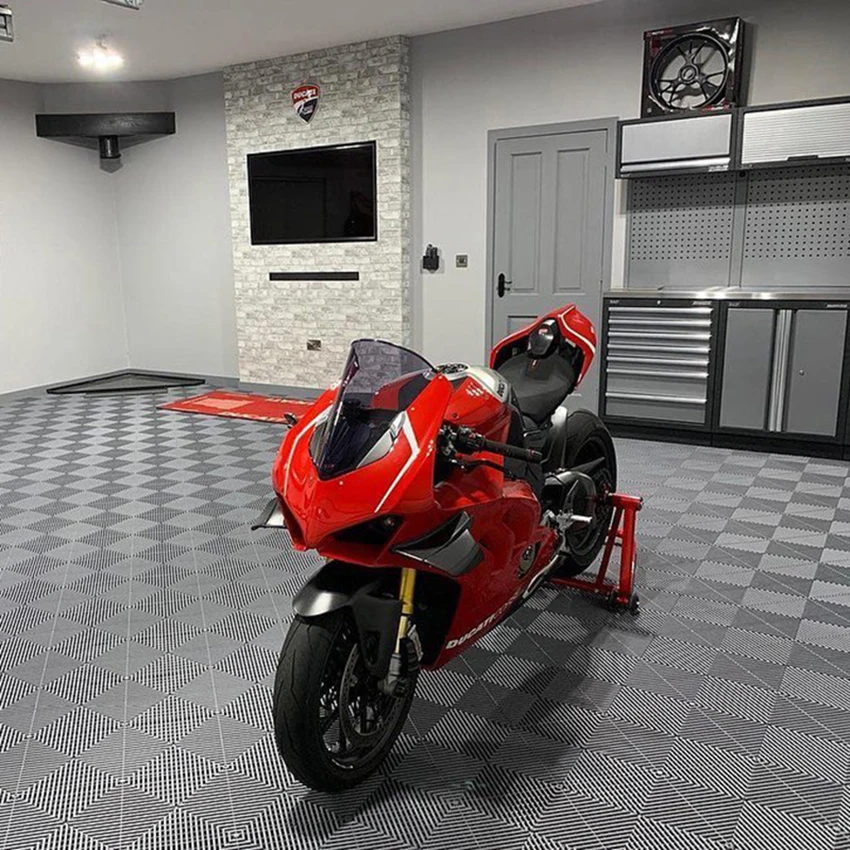 

400*400*18mm Anti Slip Garage Flooring Pp Interlocking Floor Modular Workshop Garage Floor Tiles