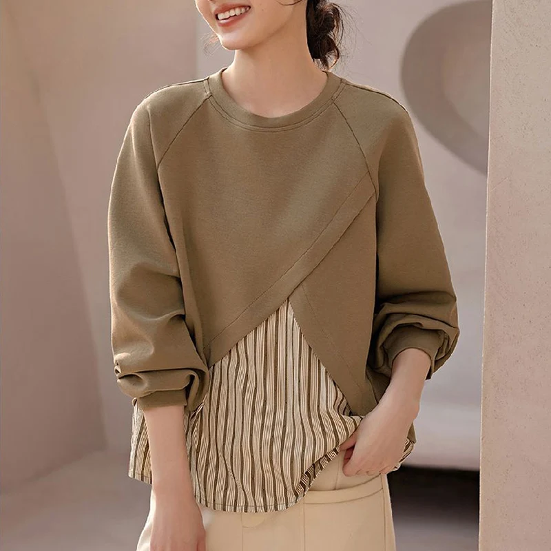 

Fashion O-Neck Spliced Striped Fake Two Pieces Blouses Women's Clothing 2024 Autumn New Loose Commuter Tops Casual Shirts