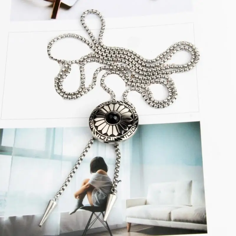 39BD Round Flower Bolas Tie Western Cowboy Bolo Tie Western Bolo Tie for Women Man 