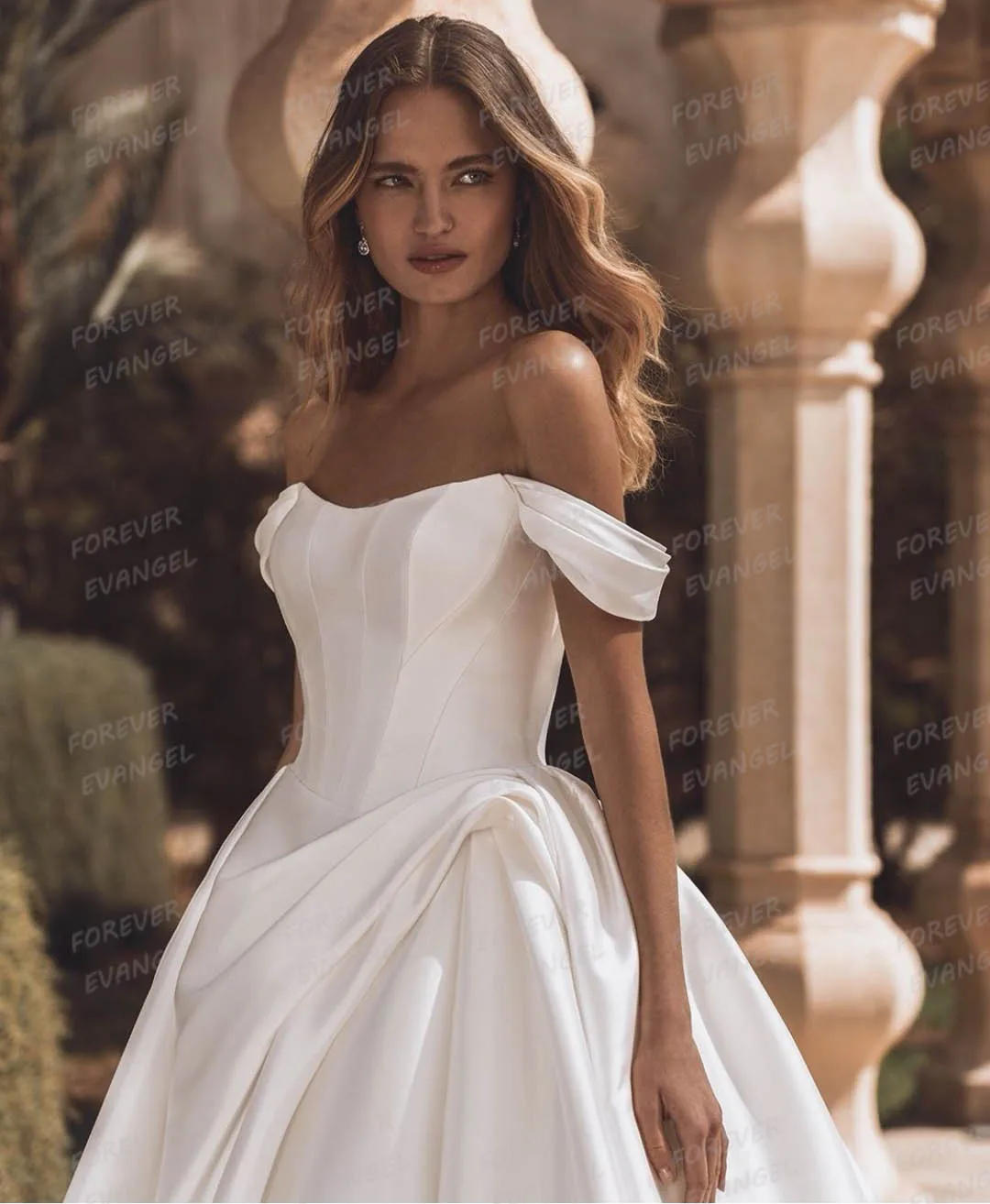 シンプルなウェディングドレス女性のサテンセクシーな A ラインバックレスノースリーブバックレスブライダルドレス Vestidos De Novia フォーマルカスタマイズ