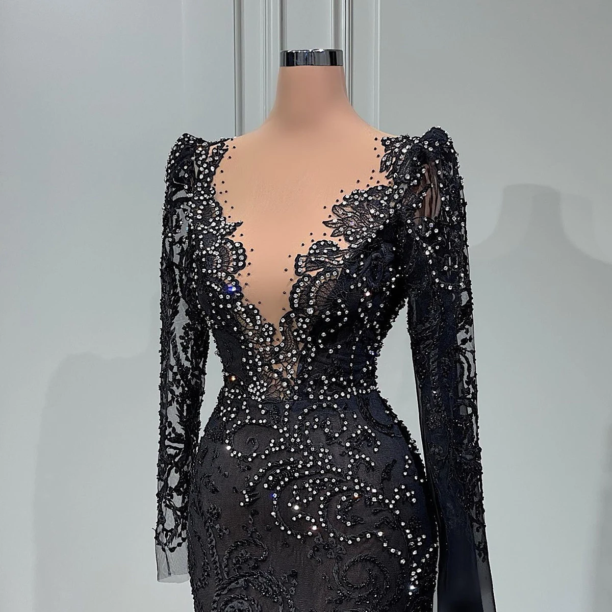 Elegant Prom Gowns Shine Crystal Wedding Dress New V-Flower-Neck Bridal Gown Tulle Brush Train Robe De Vestido Size Customized