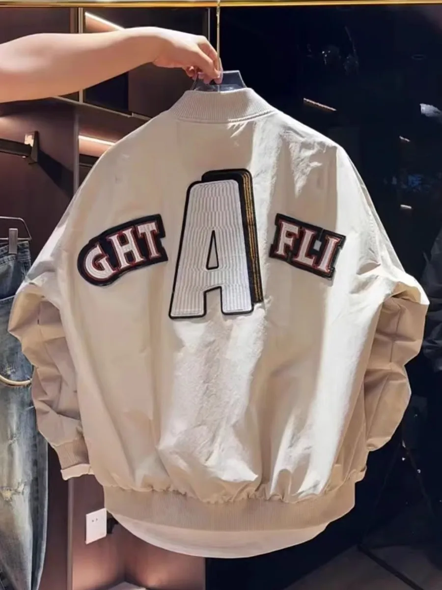 

New Autumn Men's Faion Brand American Label Embroidery Jaet Loose Casual Sli Baseball orm Couple Sle