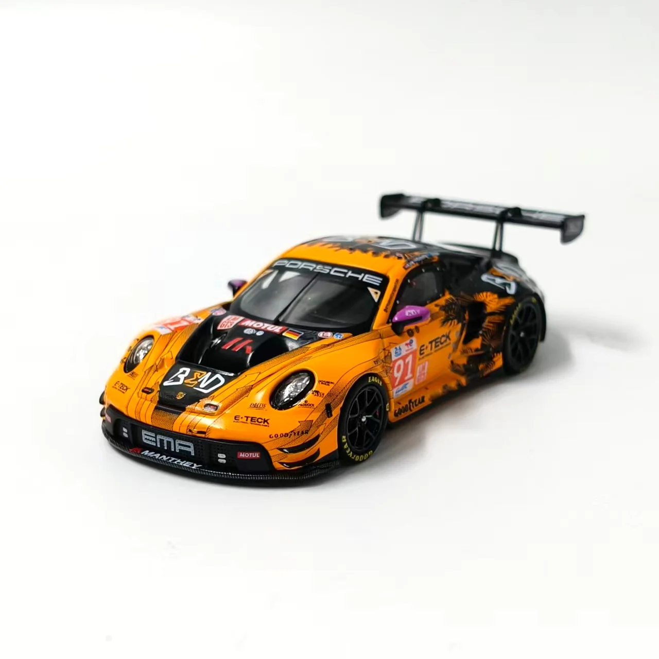 Diecast TH 1:64 Scale Porsche 911 GT3 R 91# Le Mans Racing Alloy Car Model