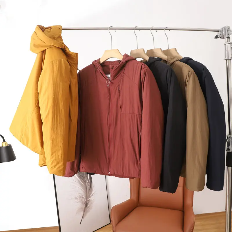 Outdoor-Herrenjacke aus Tech-Baumwolle mit Kapuze, gefüttert, 2026 Herbst-Winter, leicht, flauschig, kältebeständig, wasserdicht, lässiger warmer Parka. – Detail 5
