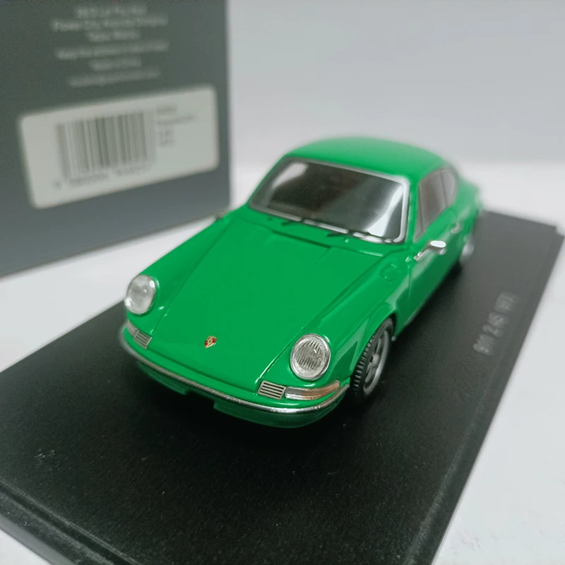 

Spark 1/43 Scale 911 2.4S 1972 Resin Car Model Static Collection Decorated Holiday Gifts Toys Souvenir Gift