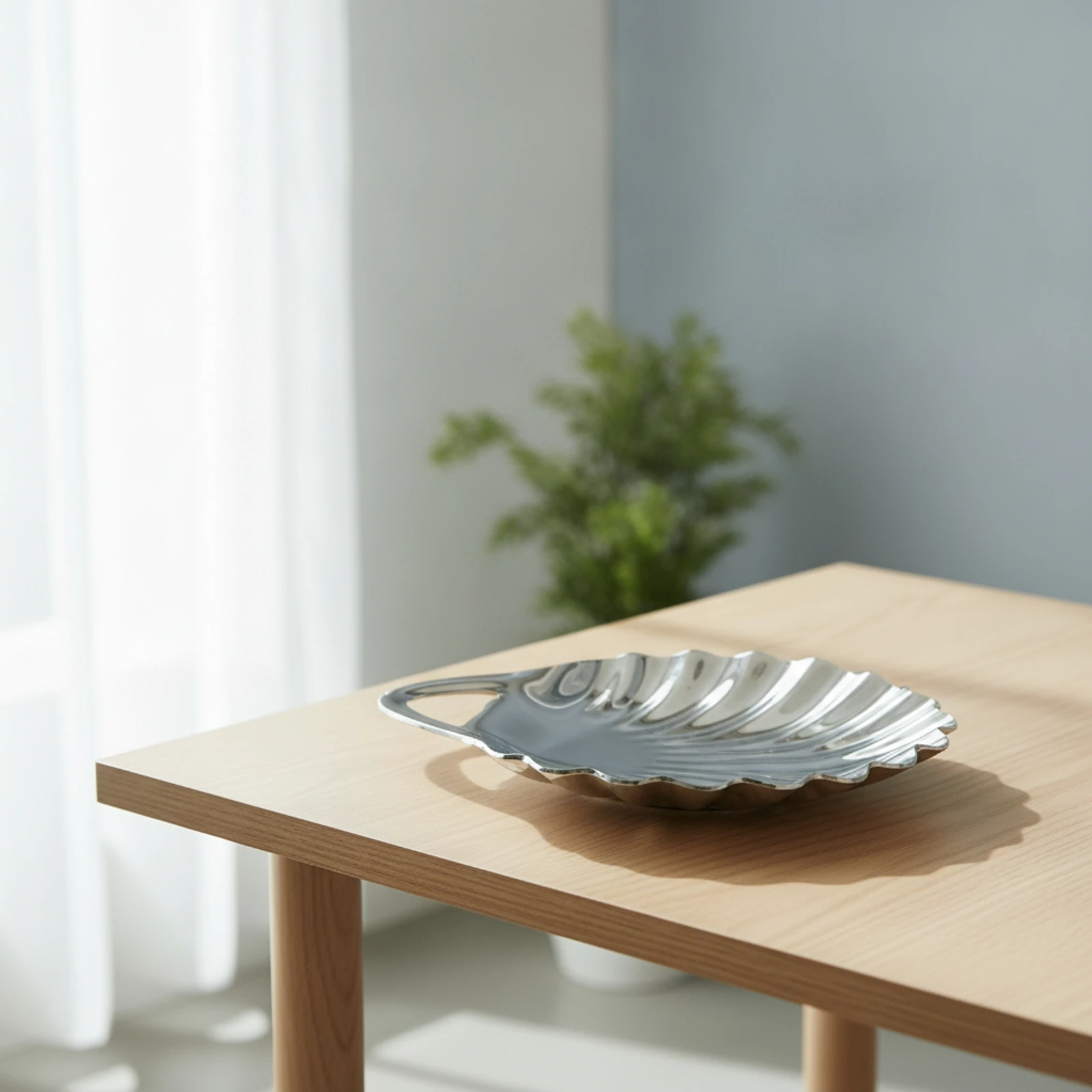 Shell Dish with Hanging Loop Sculpted Shell Jewelry Dish Stainless Steel Tray Reflective Stylish for Vanity, Tabletop Display