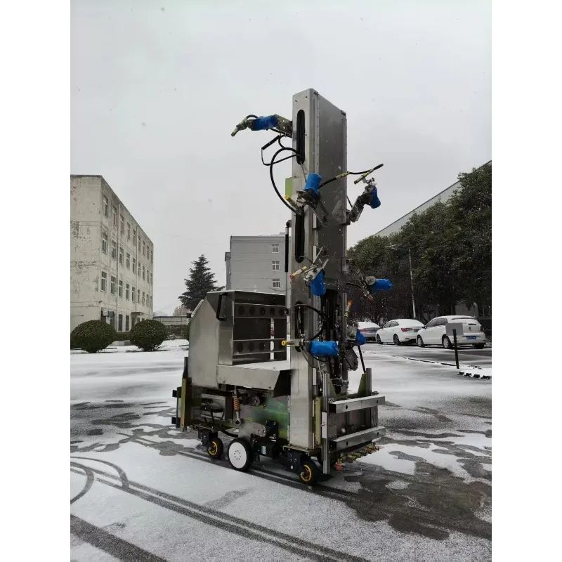 Industrial Robotic Multi‑Nozzle High‑Efficiency Poultry Coop Cleaning Device For Poultry Farm Coop Sanitation Work