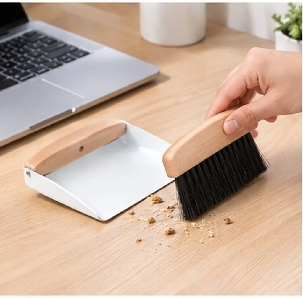 Mini Broom and Dustpan Set – Space-Saving Detachable Desktop Cleaning Kit for Kitchen, Study & Small Indoor Areas