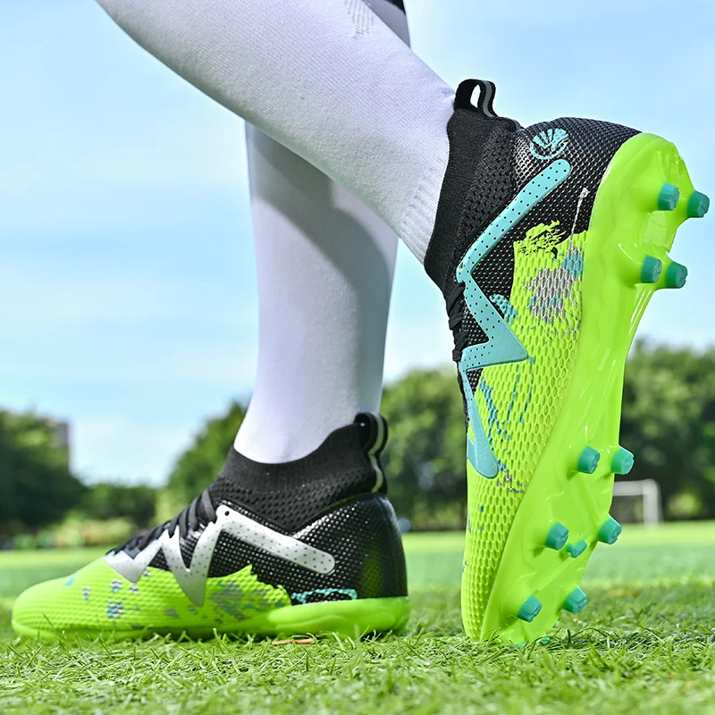 

Men New FG Football Boots Professional Society Sneakers Tenis Comfortable Male Soccer Shoes Top Quality Match Breathable Sports