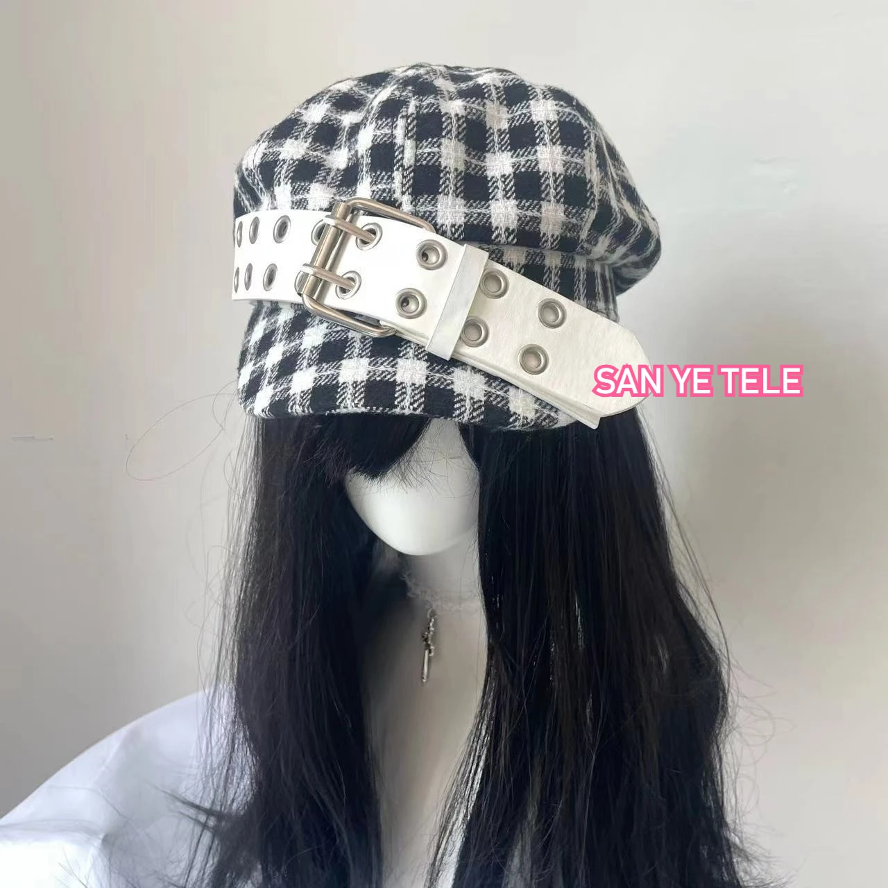 

Black White Checkered Belt Octagonal Hats Women Ultra Special Painter Hat Y2k Fashion Subcultural Korean Punk Beret