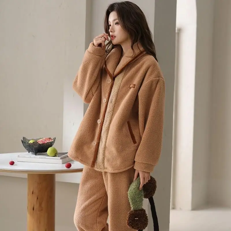 

Winter New High-End Sleepwear with Women's Plush Thickened Coral Fleece Home Clothes That Can Be Worn Externally Pajama Set